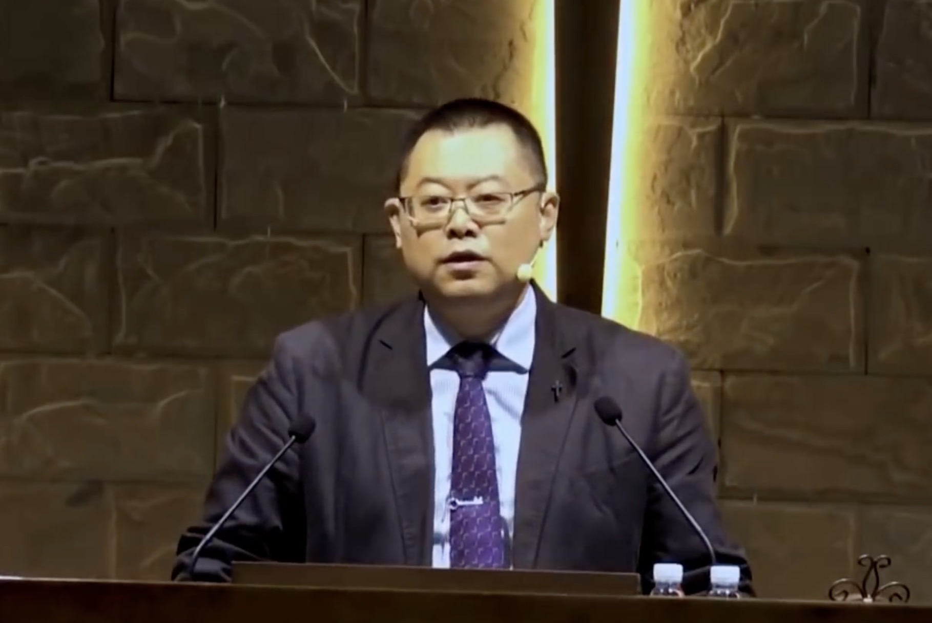 Read Powerful Letter Detained Chinese Pastor Wang Yi Wrote ...