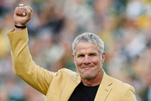 ‘God Has Your Back’: NFL Legend Brett Favre Tells College Students How ...