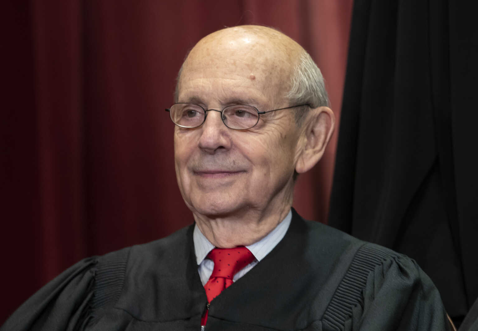 Supreme Court Justice Stephen Breyer to Retire While Dems Still Control