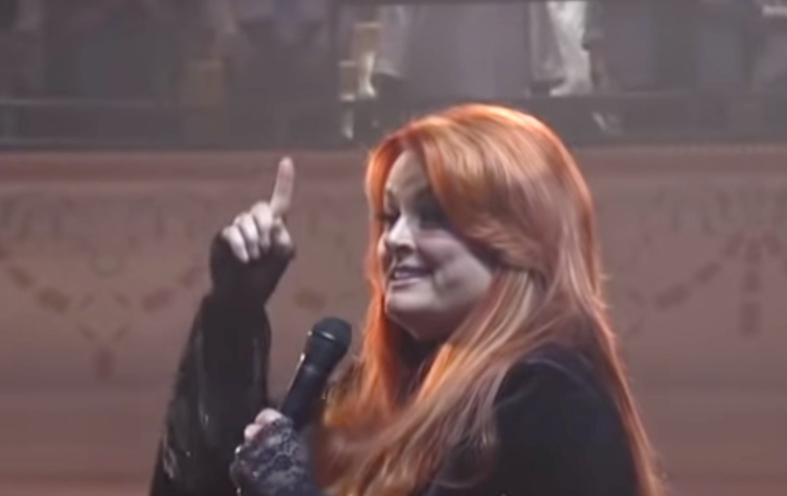 Wynonna Judd Praises ‘Pentecostal’ God During CMT Show Honoring Her